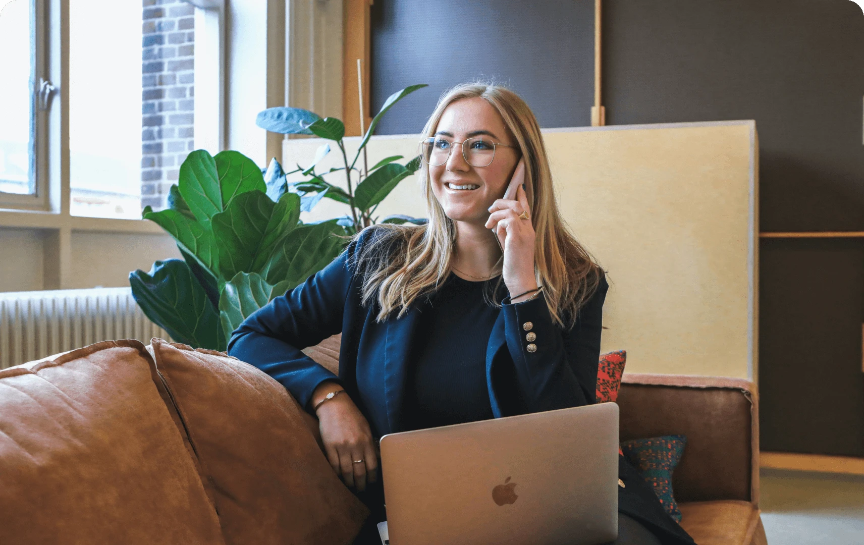 Building Brand Loyalty with Proactive Customer Support